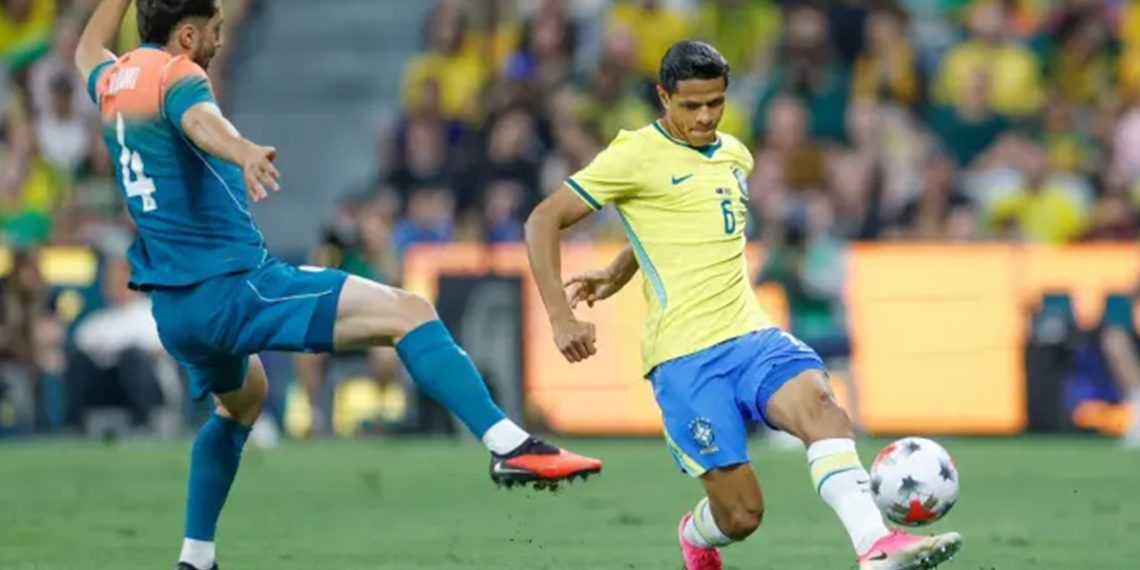 Brasil joga mal, arranca empate contra a Austrália e segue em baixa pós-Copa