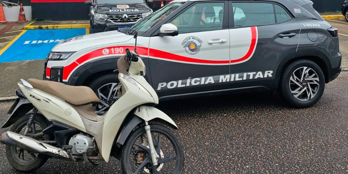 Polícia apreende moto clonada após dona original receber 170 multas indevidas
