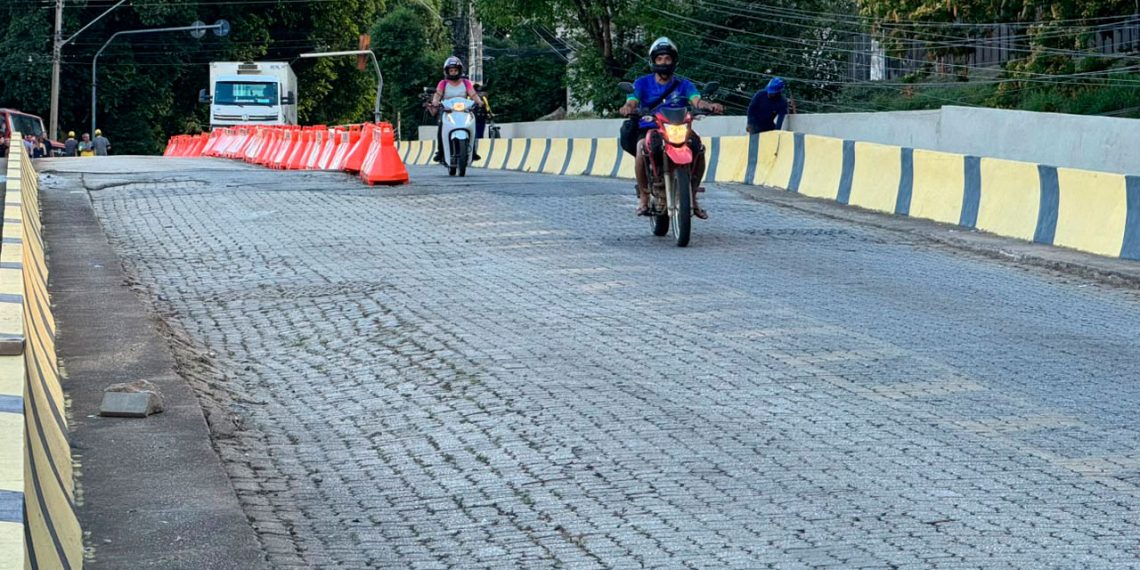Viaduto do Filadélfia tem trânsito totalmente liberado em Governador Valadares