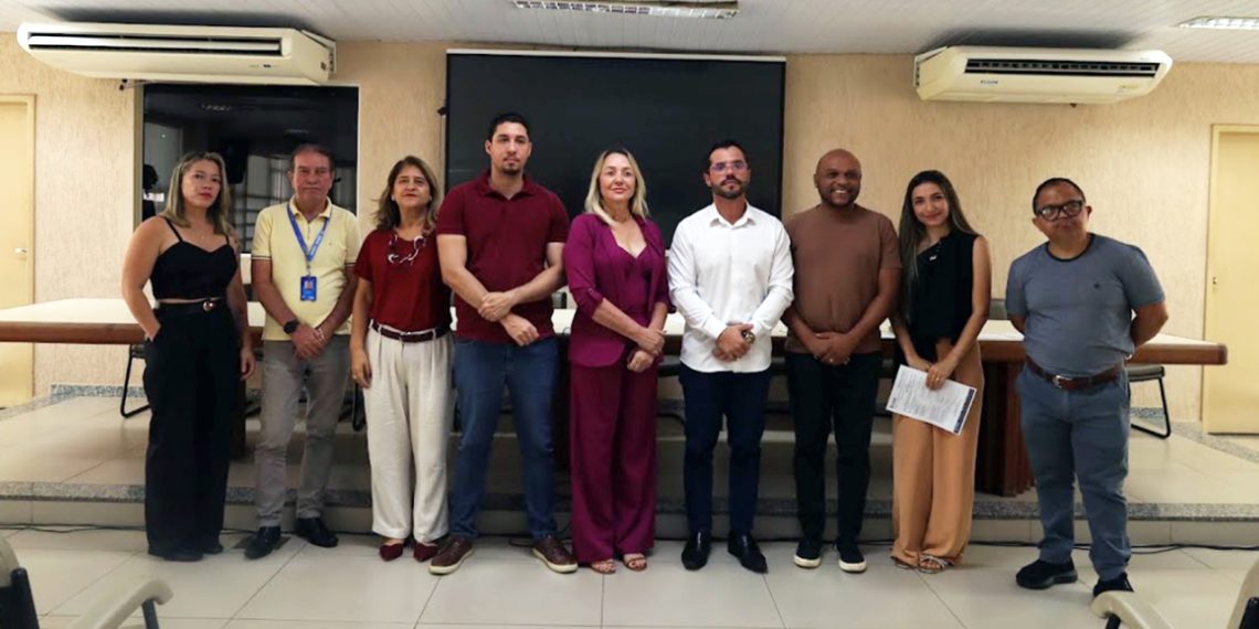 Novos membros do Conselho Antidrogas são empossados, em Governador Valadares