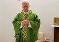 Papa celebra missa no hospital: exames confirmam melhora constante da saúde